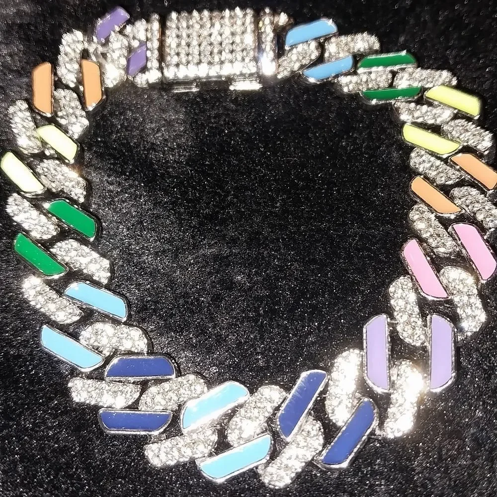 Luxurious rainbow zirconia cuban link bracelet 8 inches